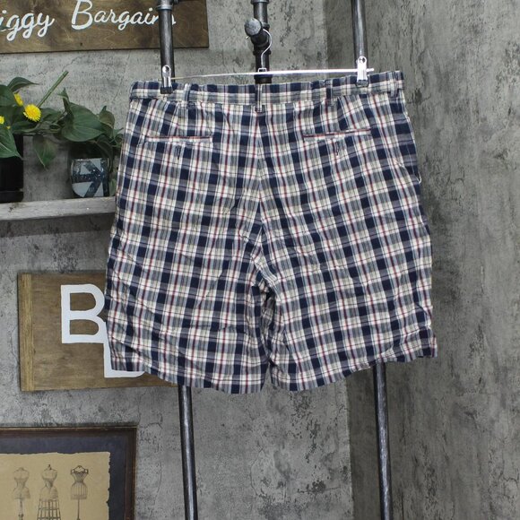 Haggar Mens Cotton Elastic Waist Casual Shorts Blue Red Plaid 42 - Picture 2 of 7